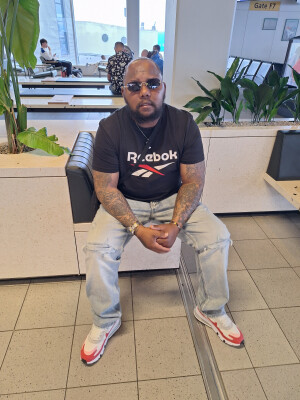 Julian  zoekt een Studio in Rotterdam