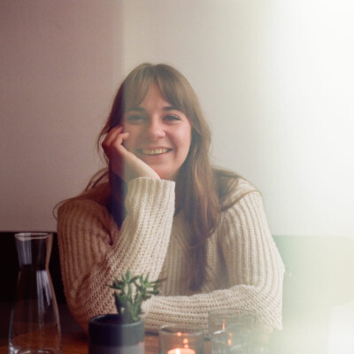 June is looking for a Room / Studio / Apartment in Rotterdam