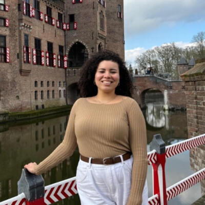 Iman zoekt een Studio / Appartement / Huurwoning in Rotterdam